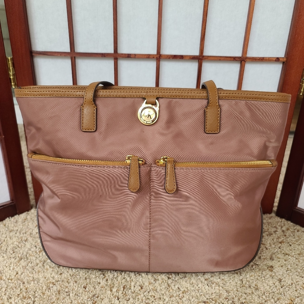 Michael Kors Shoulder Bag